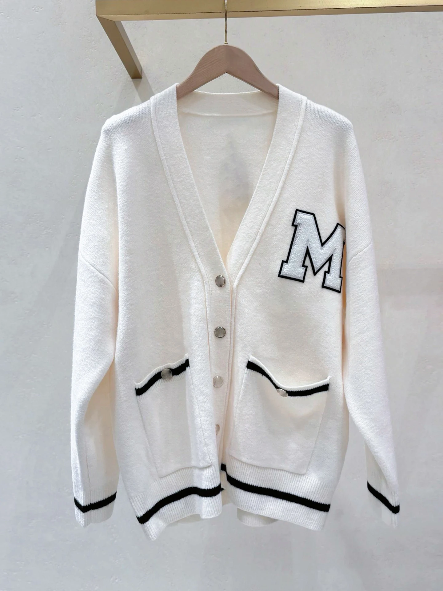 M 홈 난 유 고급 여성 니트 브이넥 레터 스웨터 가디건 가을 겨울 대학 스타일 탑 여성 패션