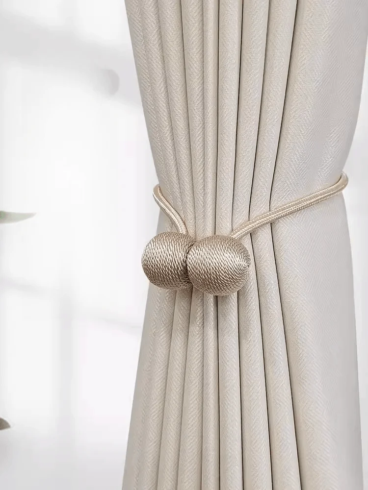 Creative magnetic ball curtain tiebacks with earphone design, suitable for living room, bedroom furniture decoration