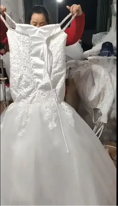 Abito da sposa a sirena con spalle scoperte taglie forti personalizzato Abito da sposa africano in tulle di pizzo estivo