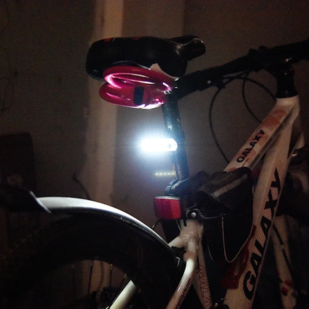 USB recarregável bicicleta LED cauda luz, luz vermelha brilhante bicicleta, ciclismo lâmpada de segurança, iluminação de equitação noturna, traseira lanternas traseiras