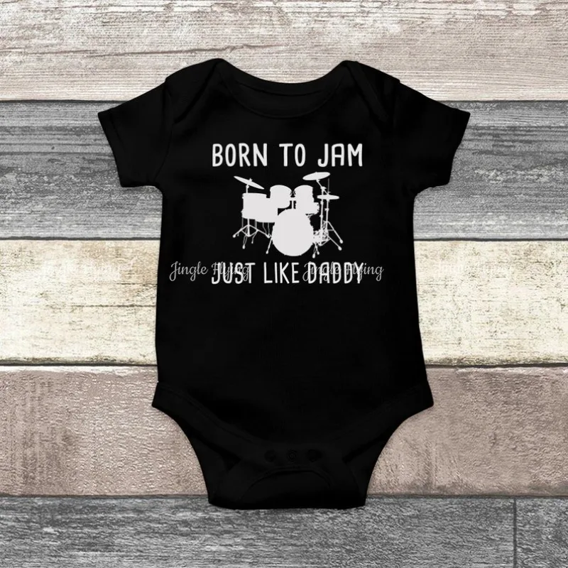 Барабаны Born To Jam Like Daddy, одежда рок-группы, забавное боди, милый наряд, барабанщик, музыкальное объявление, детские комбинезоны