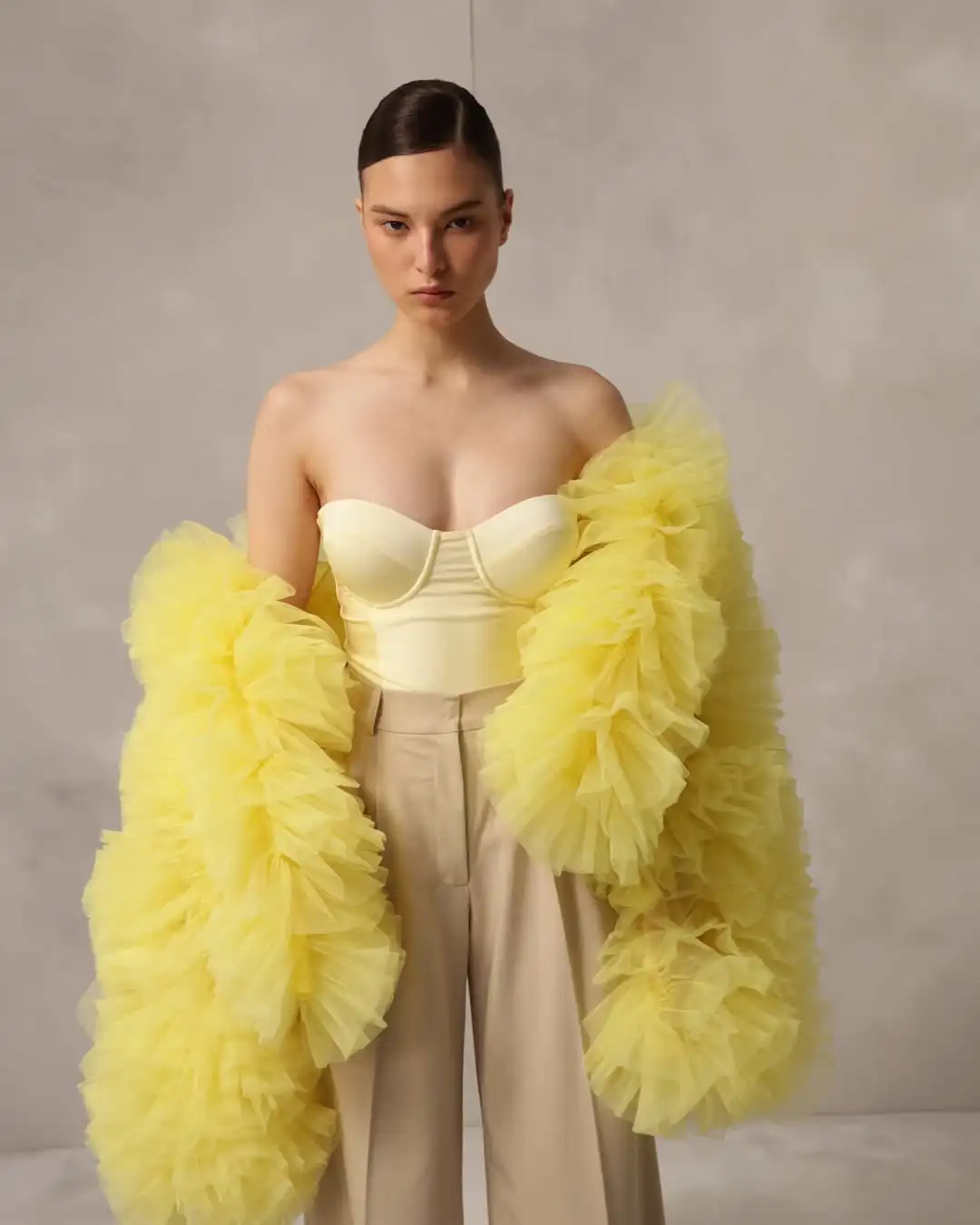 Casaco de tule com babados fofos, mangas compridas inchadas, casaco amarelo, jaqueta curta, malha em camadas, fofo, feminino, festa de aniversário, casacos superiores