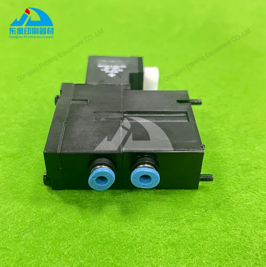

Top Quality Solenoid Valve for Heidelberg Printing Machinery Spare Parts Solenoid Valve M2.184.1111 M2.184.1121 M2.184.1131