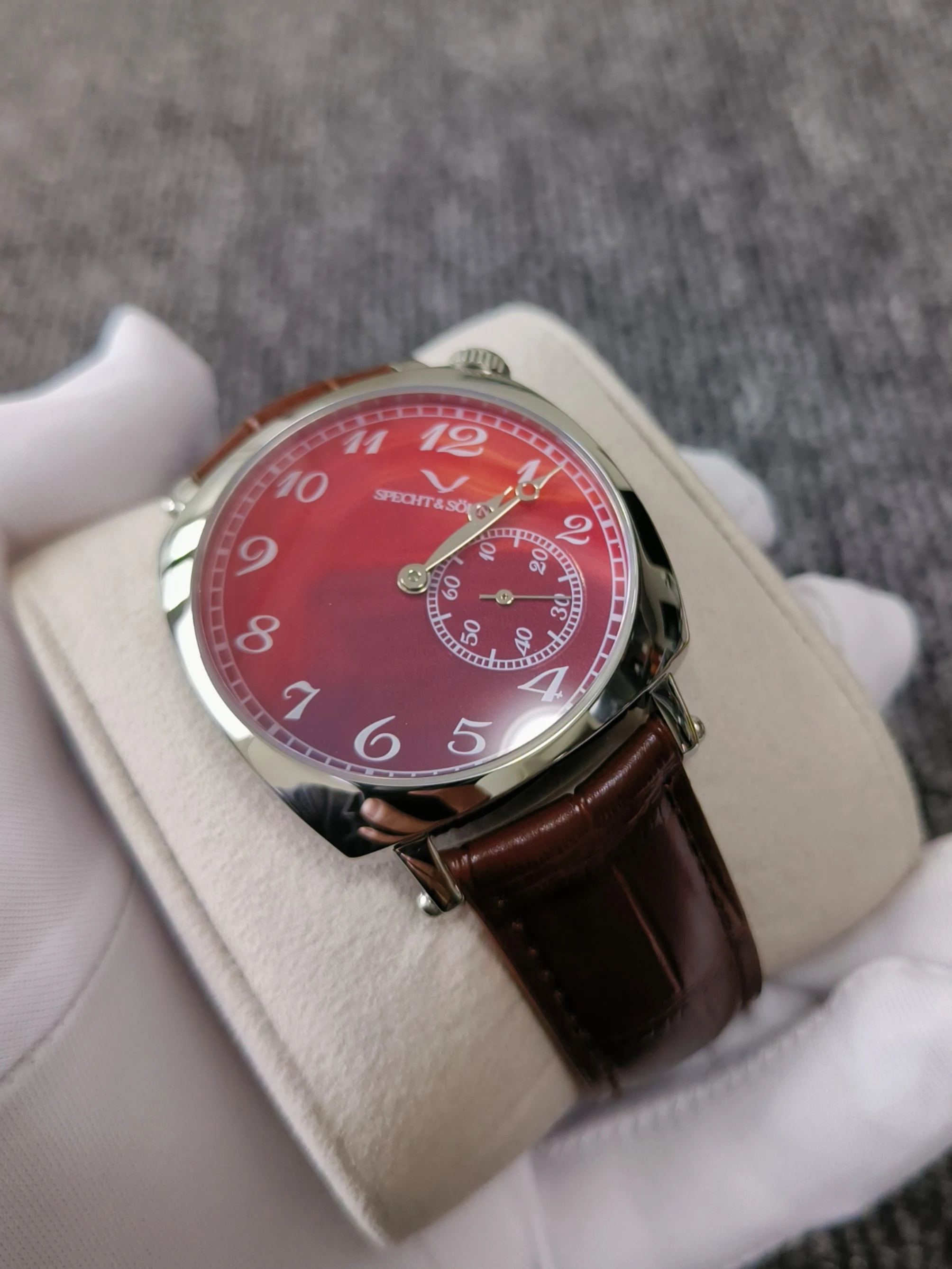 Specht & Söhne Mens 1921 Relógio Rose Gold Case Seagull ST17 Movimento Pulseira de couro genuíno exclusivo 45 °   Relógio à prova d'água com mostrador inclinado