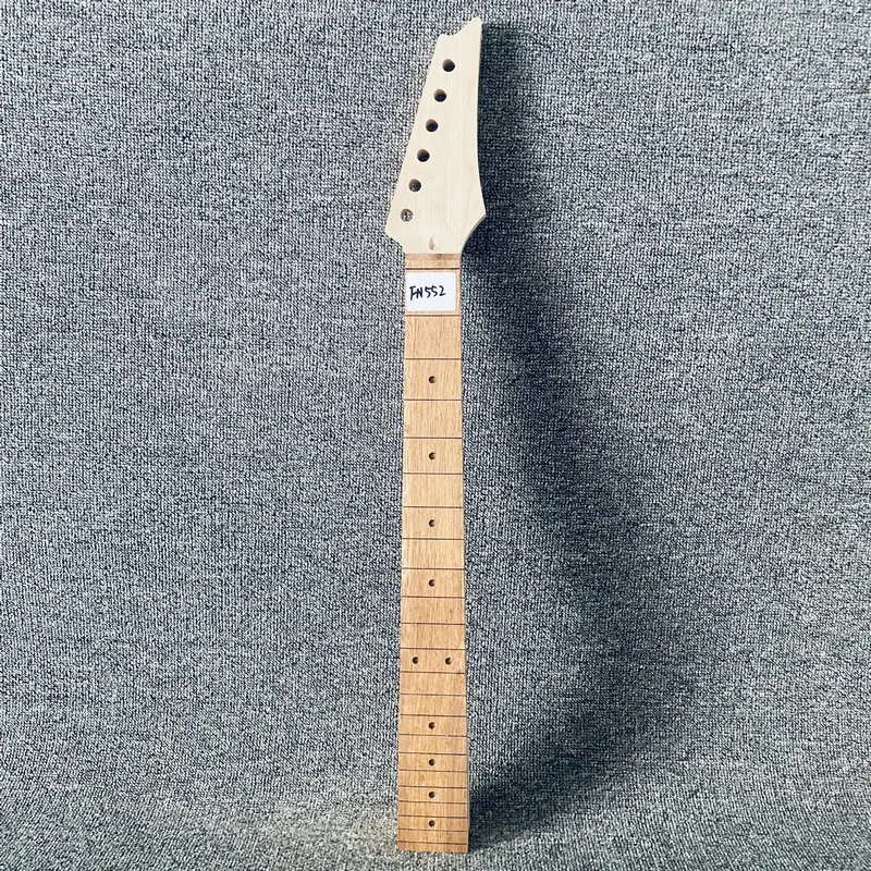 FN552  22 Frets 648mm Scales Length ST Guitar Neck Semi Finishing No Frets No Inlay for DIY with Damages Replace Parts