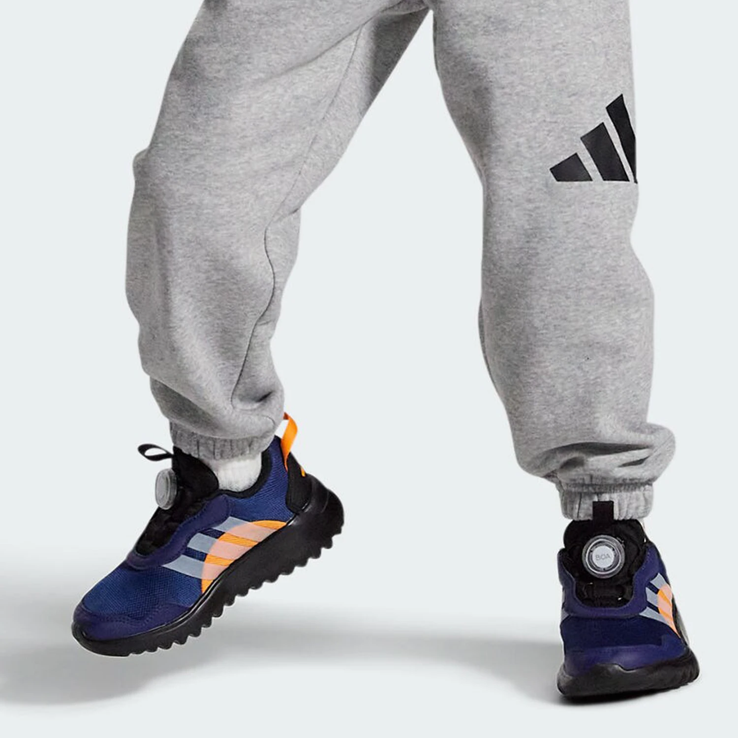 

Adidas, оригинальная весенняя новая детская спортивная обувь с вращающимися пуговицами 2025, IH8723