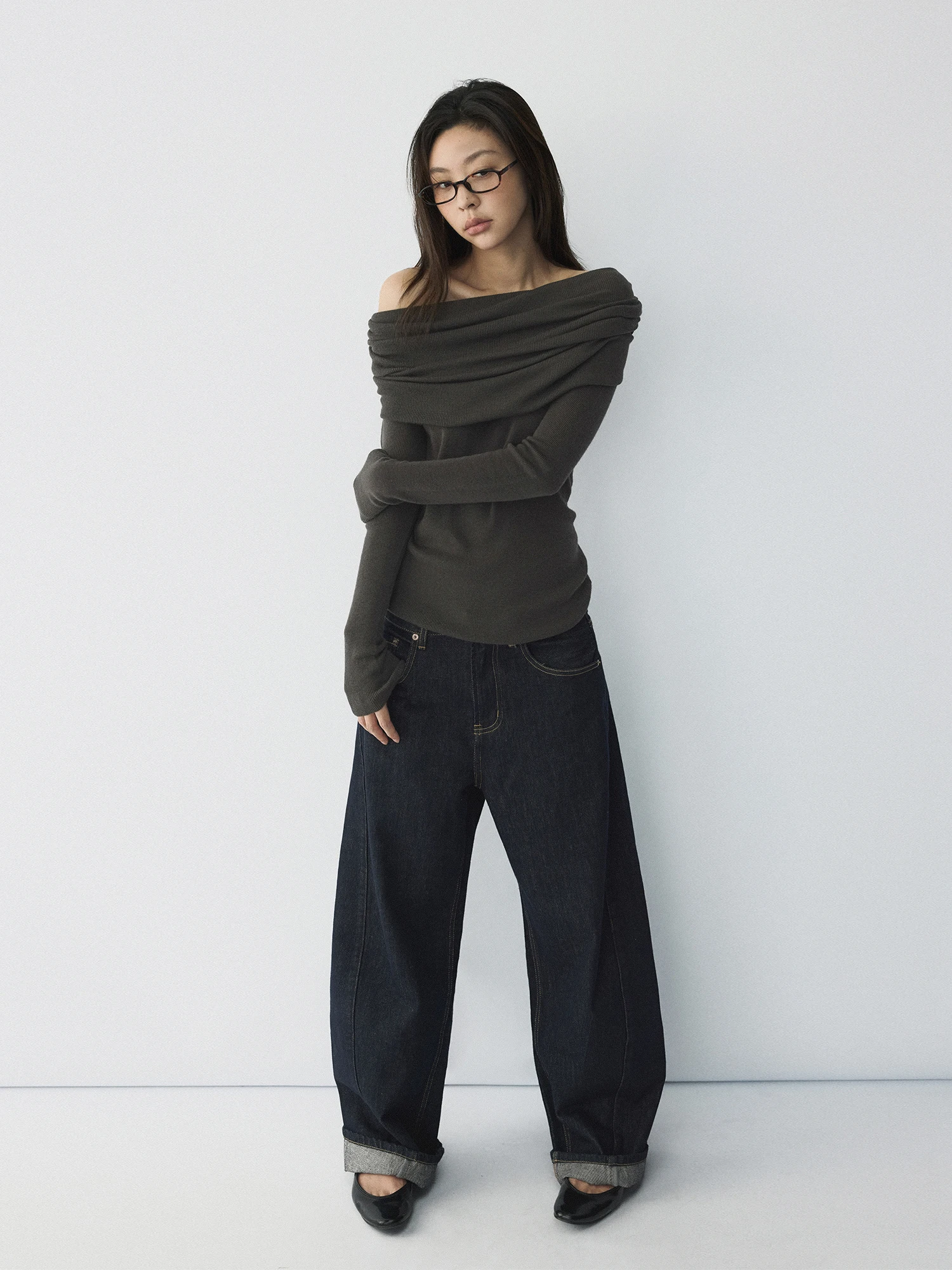 HaveRice Restaurant Grey Walnut Paper Man Shoulder Bared Soft Elastic Wool Knitted Sweater French Style Slim Fit Women's Fashion