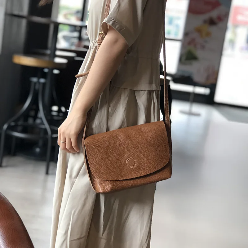

2025 Women's Bag Leather Crossbody Bag Retro Layer Cowhide Women's Small Bag Simple Casual Shoulder Designer Luxury Bag