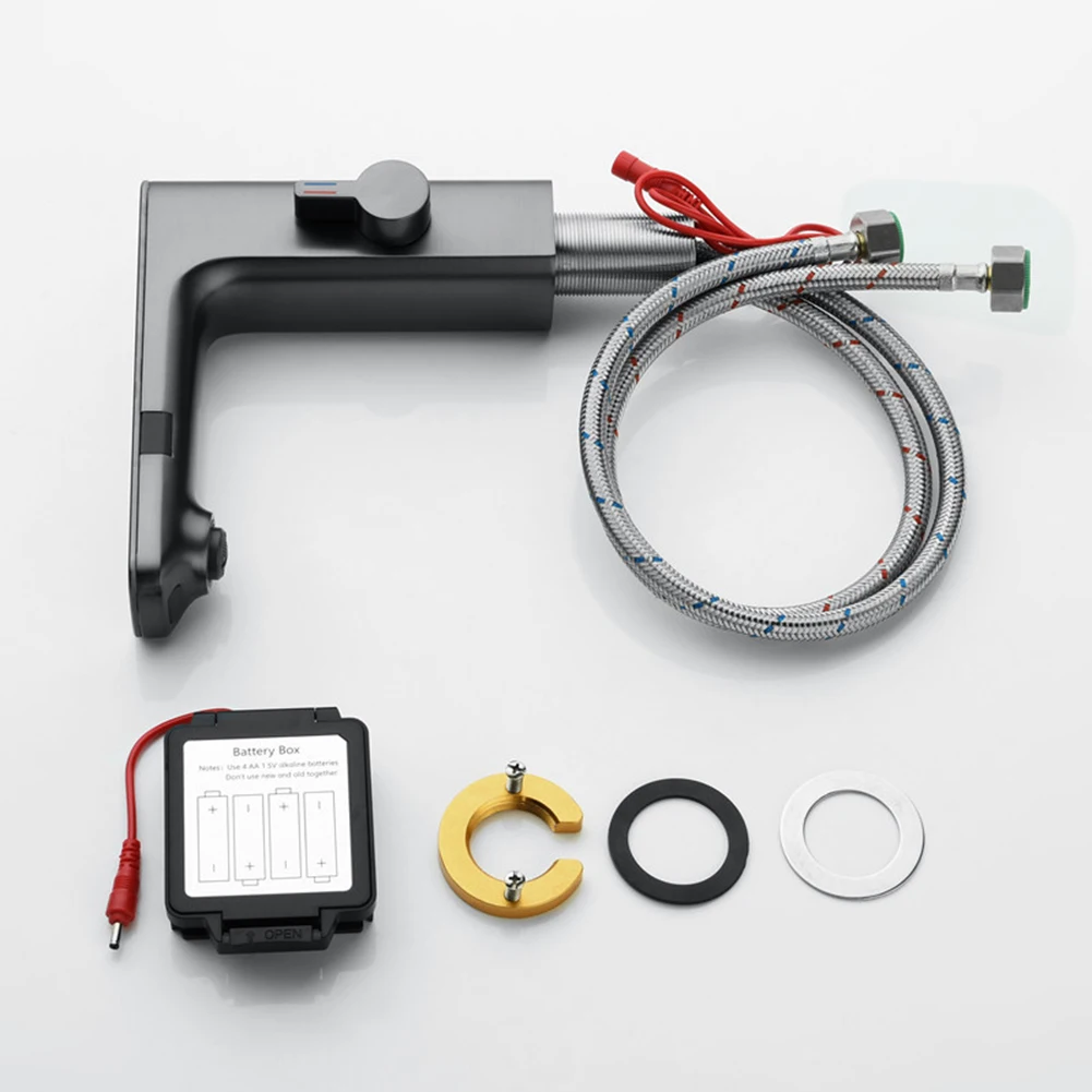 Grifo de lavabo con Sensor inteligente, mezclador de agua fría y caliente con pantalla Digital, cubierta de 1 orificio, piezas de baño para el hogar