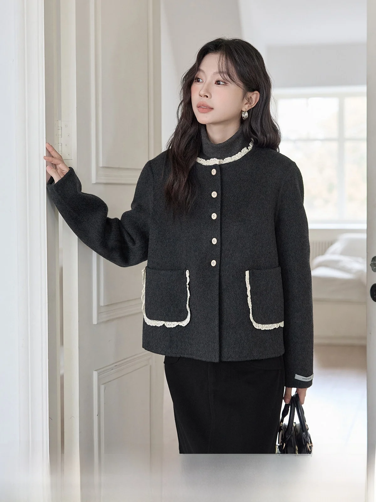 

Double-Sided Woolen Coat for Women Elegant Lace Trim Splicing Versatile Top Commute Korean Style Long Sleeve round Neck Singl...