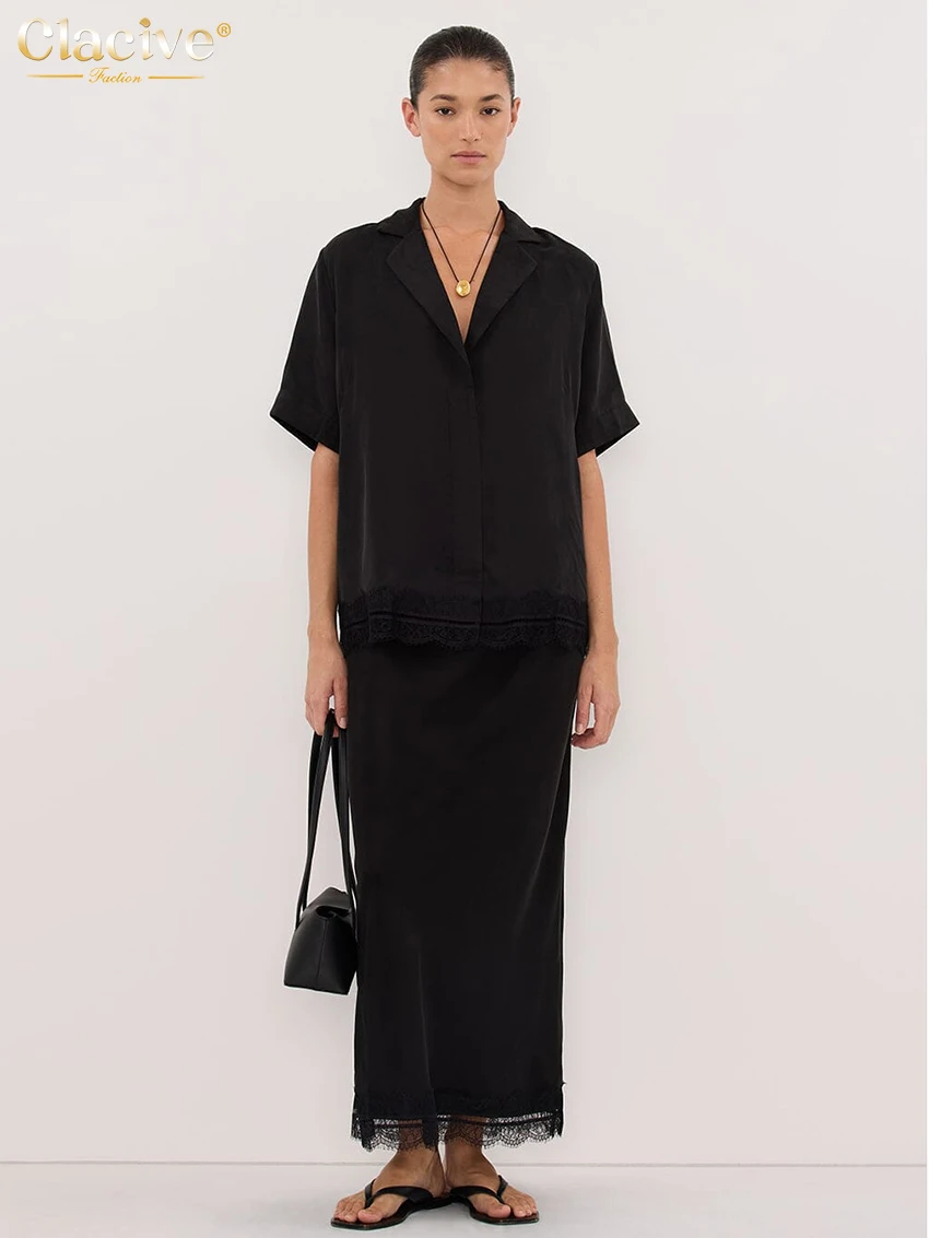 

Модный комплект Clacive: свободная черная блузка с кружевными вставками и длинная юбка с высокой талией, женский летний комплект 2026 года