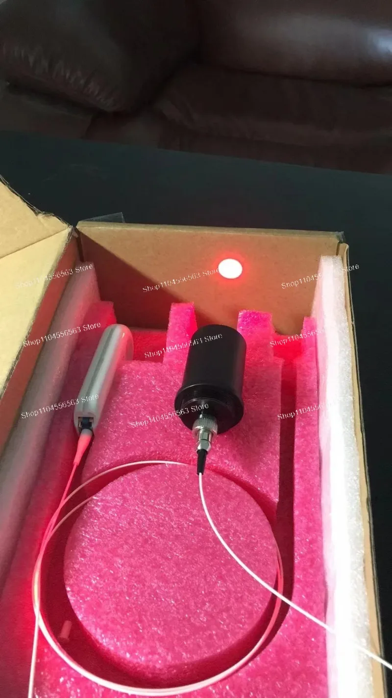 

Регулируемый расширитель волоконного лазерного луча для интерфейсов FC SMA905 D80