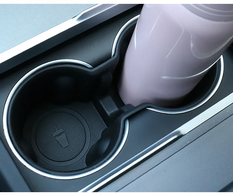 Für Tesla Model Y L 2026 Getränkehalter-Einsatz Model Y Standard Juniper Mittelkonsolen-Organizer YL TPE Flaschenaufbewahrungsbox – Detail 11