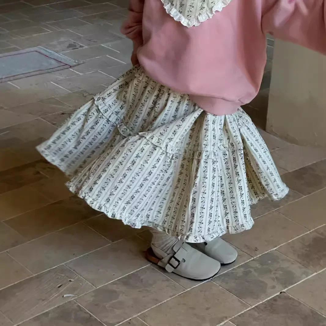 Girls Dress 2024 Autumn Girls Korean Version Floral Patchwork Waist Skirt Children Casual Everything Pastoral Lace Skirt