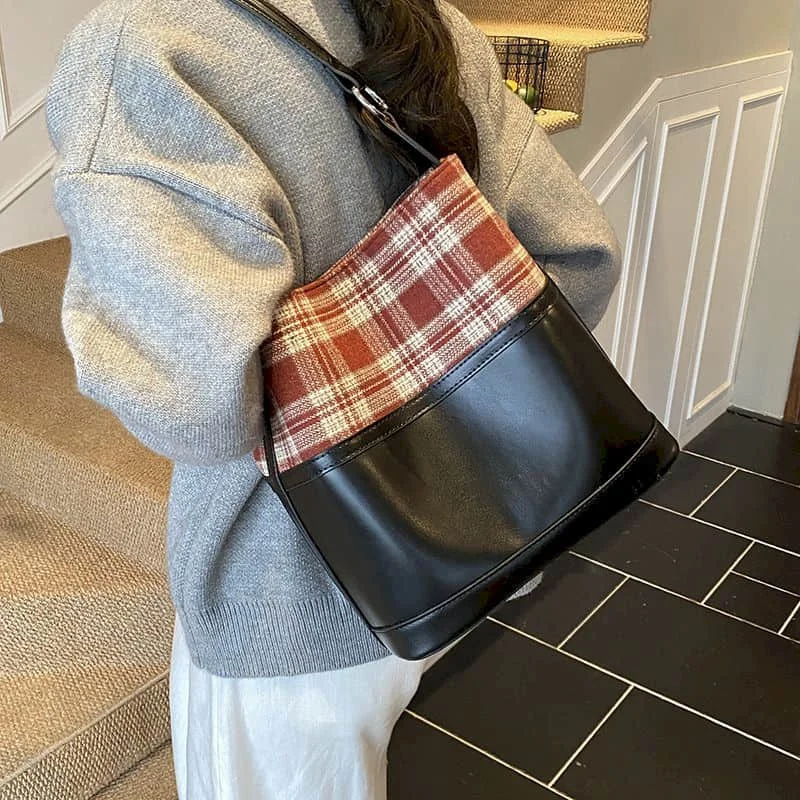 

Сумки на плечо для женщин, сумки в корейском стиле, универсальные школьные сумки для подмышек, клетчатые лоскутные винтажные сумки-тоут из искусственной кожи