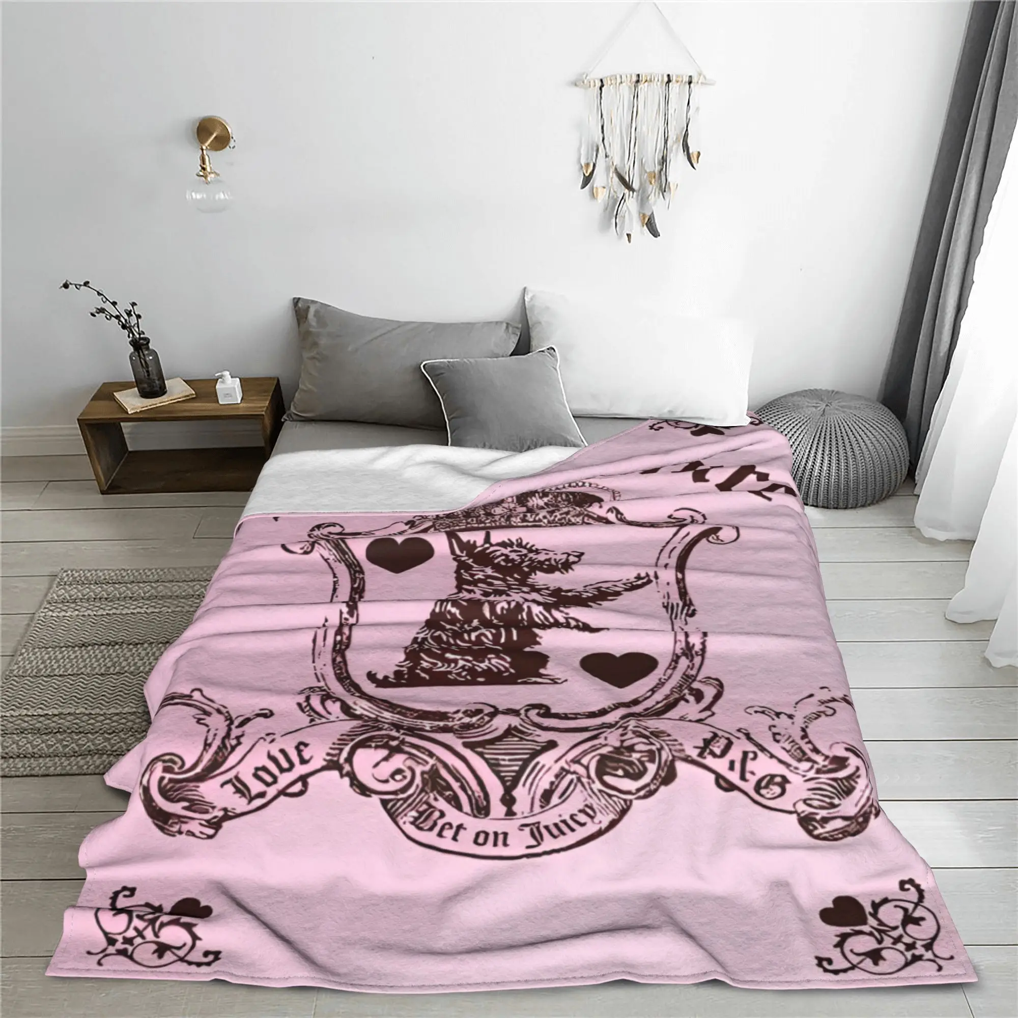 Juicys Pink Y2K JC Knitted Blankets Coral Fleece Plush Coutures Lightweight Thin Throw Blanket for Bedroom Sofa Bedspread