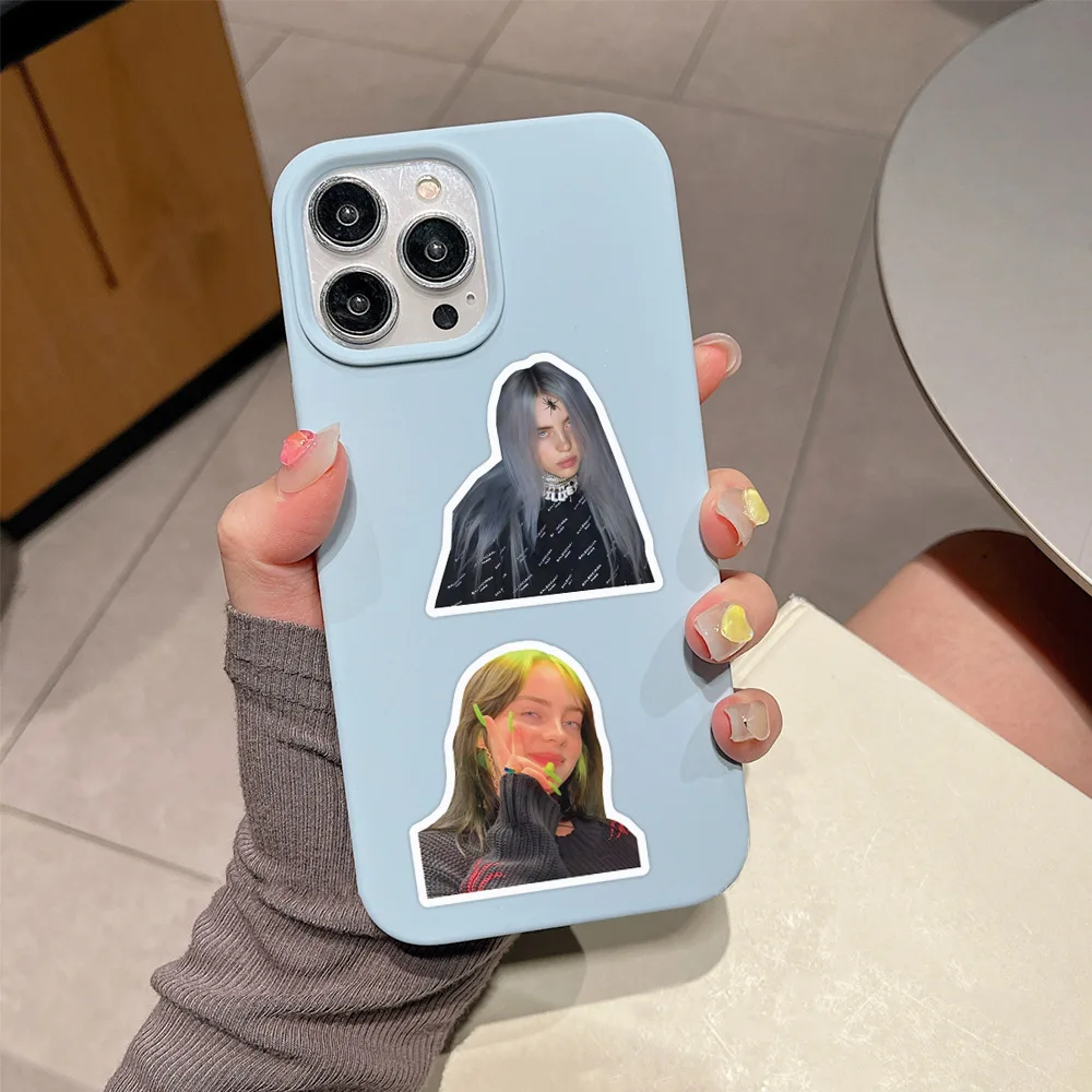 55 قطعة من ملصقات بيلي إيليش، ملصقات جرافيتي للمغني، ملصقات جيتار كوب الماء المزخرفة ذاتية الصنع