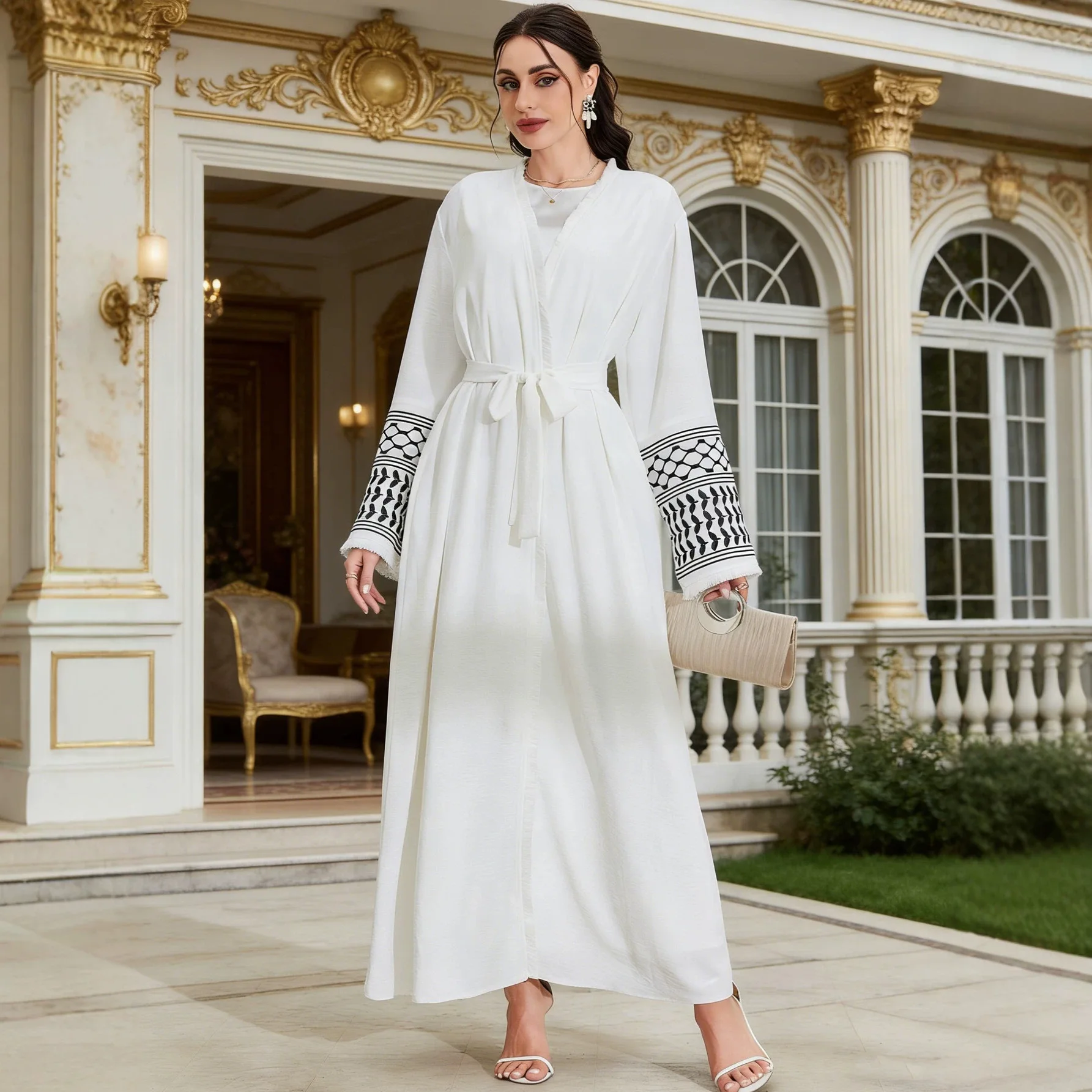 

Women's Elegant Heavy-duty Clothing With Pockets, Embroidered Cardigan, Color-blocking Dress With Belt Islam Elegant