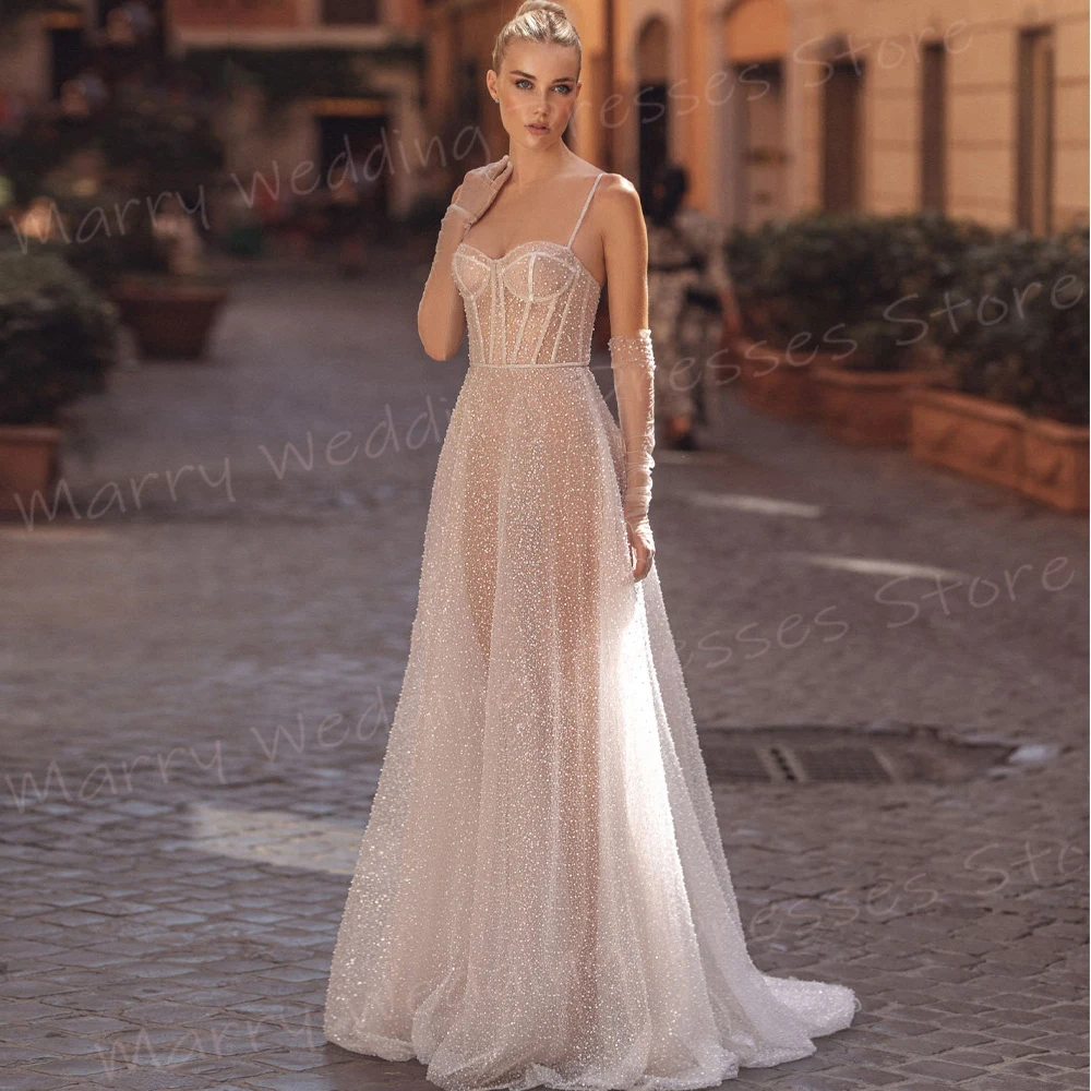 Squisiti abiti da sposa da donna lucidi A Line affascinanti spalline sottili abiti da sposa Sexy senza spalline senza maniche Vestidos De Novia