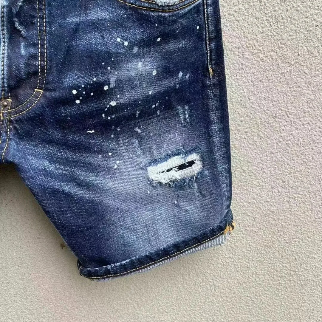 2024 Summer Denim Shorts Men's D2 Jeans Trendy Men's Water Washed Worn Hole Patch Light Blue Slim Fit Micro Elastic
