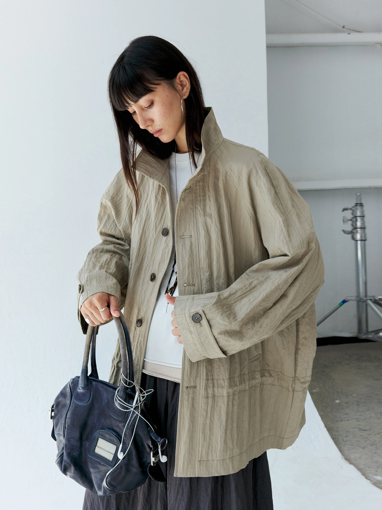 

Умная ветровка Smart High Sensation Wangwangwork для поездок на работу, средней длины, с воротником-стойкой, приятной на ощупь текстурой, регулируемой талией и шнурком