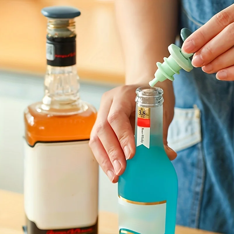 赤ワインボトルストッパー2個、シリコン漏れ防止キャップ付き、ワインや調味料ボトルの保存に適しており、再利用可能