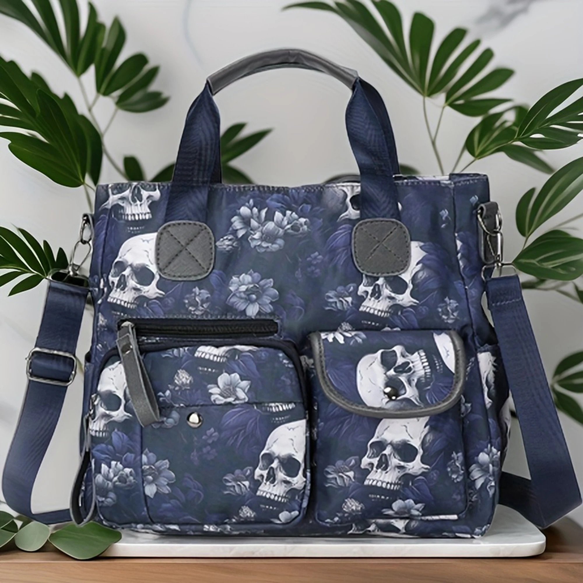 Mochila de cuero negro de estilo gótico con adornos de calavera y correas ajustables para mujer: bolso espacioso y elegante para