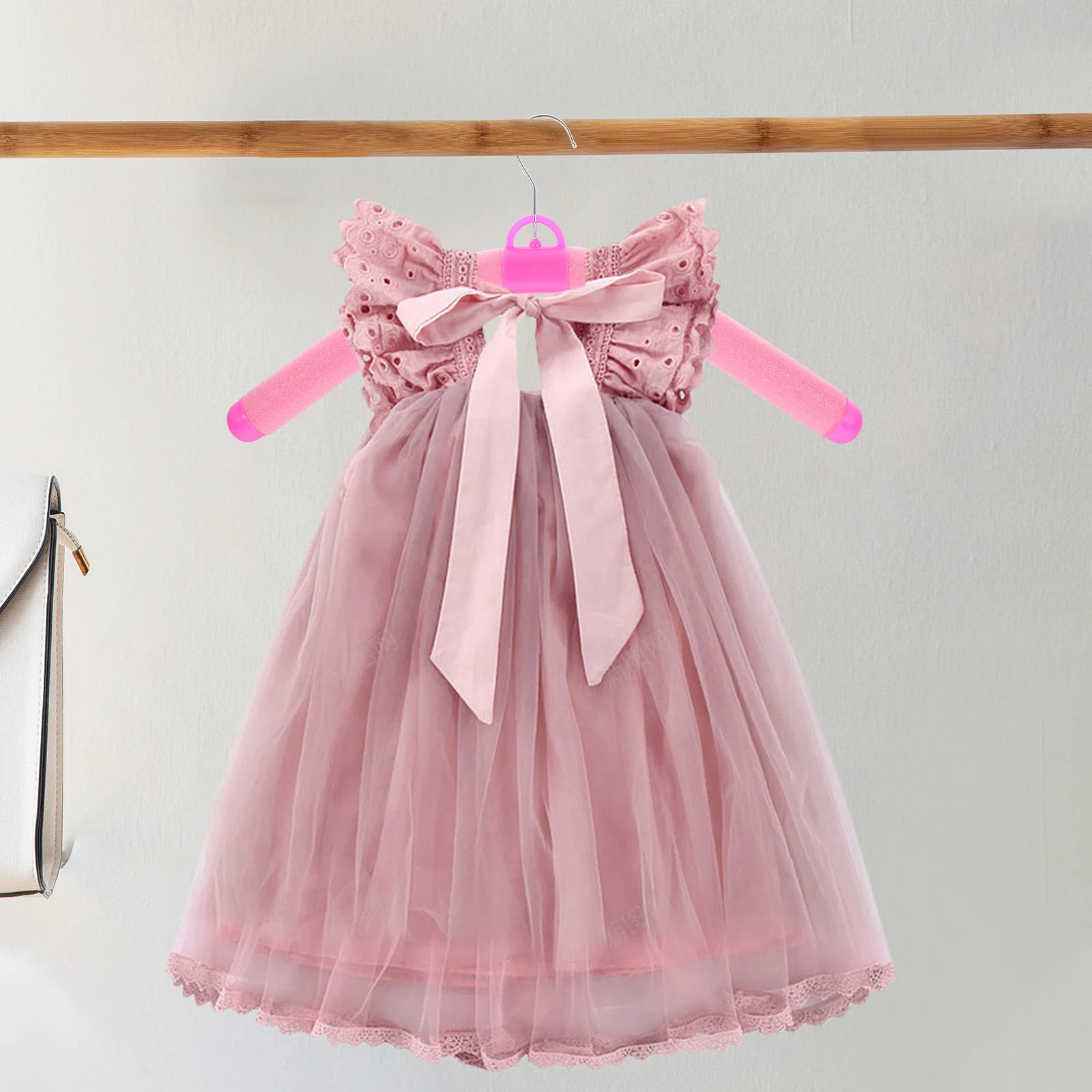 

10Pcs Clothes Hanger Heavy Duty Plastic Non Slip Space Saving Adult Coat Hangers Strong Thick Design Clothes Hanger