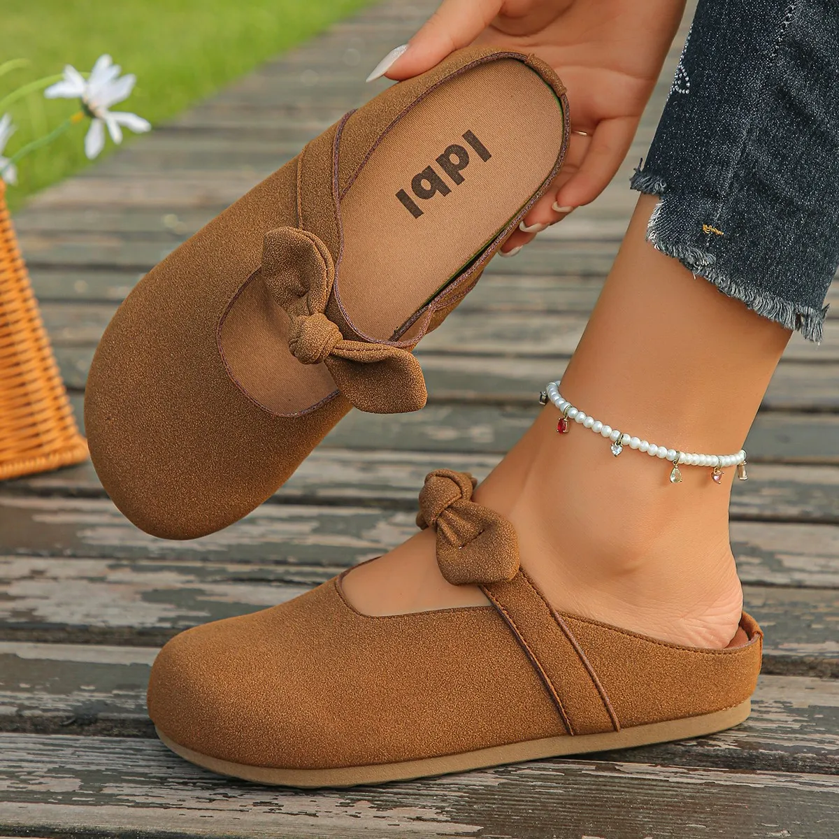Comwarm Fashion Women Suede Mules Slippers Men Clogs Cork Insole Sandals With Arch Support Outdoor Beach Slides Home Shoes