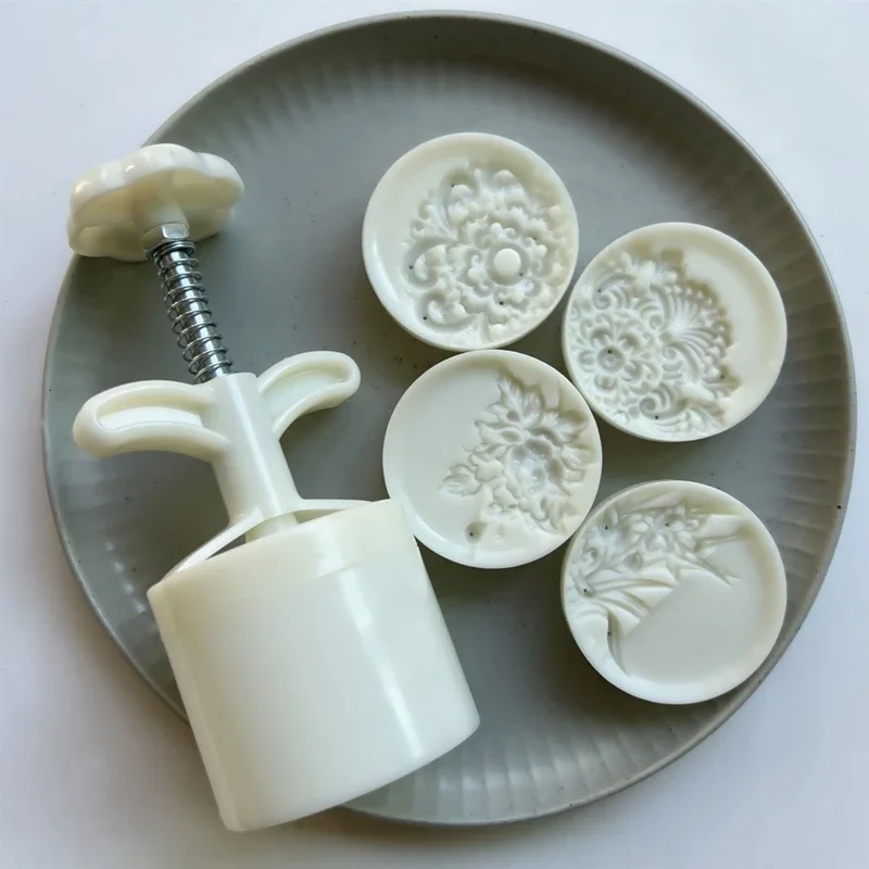 Classic Flower Pattern Moon Cake Mold, Including 1pc Mold And 4pcs Stamp, DIY Hand Press Cookie Stamps,  Baking Tools