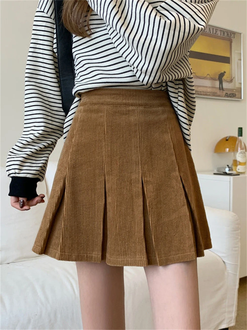 Women Autumn Vintage Pleated Corduroy Skirt Winter Korean Fashion Streetwear High Waisted Preppy Style Kawaii Casual Mini Skirts