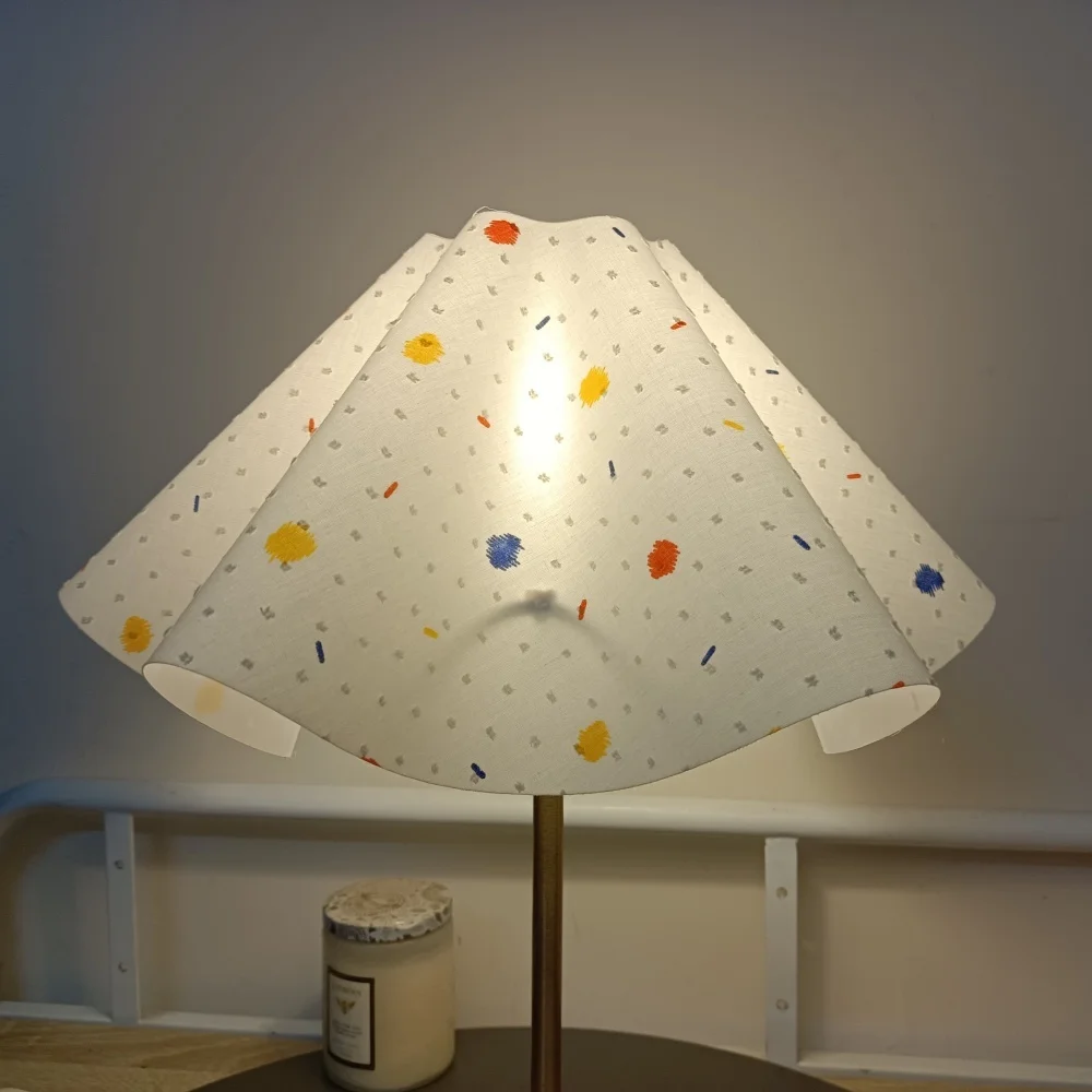 Nordic Creative Table Lampshade Fabric Lovely Design Folding Lampshade E14 E27 Base Bedroom Headboard Desk Floor Light Lampshade