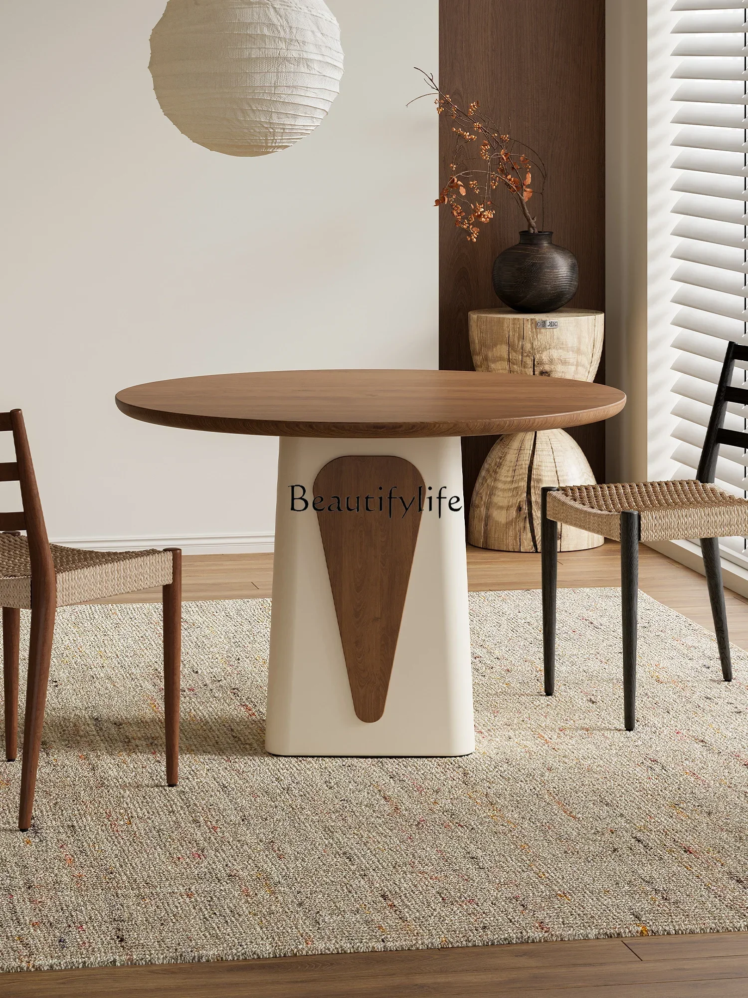 

French retro silent wind solid wood round table household small apartment