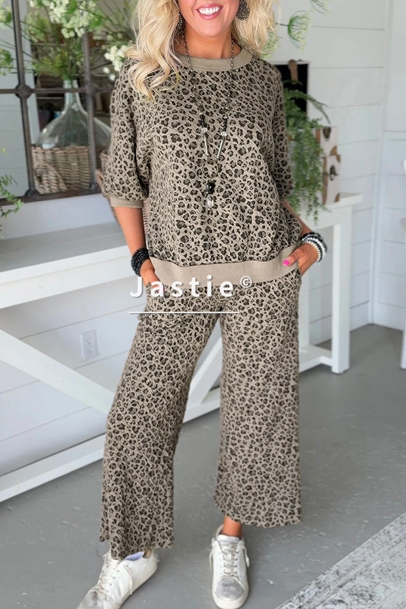 

Women's Leopard Print 2-Piece Set Half-Sleeve Crew Neck Top & Wide-Leg Pants 2 Piece Set Stylish Casual Outfit For Daily/Weekend