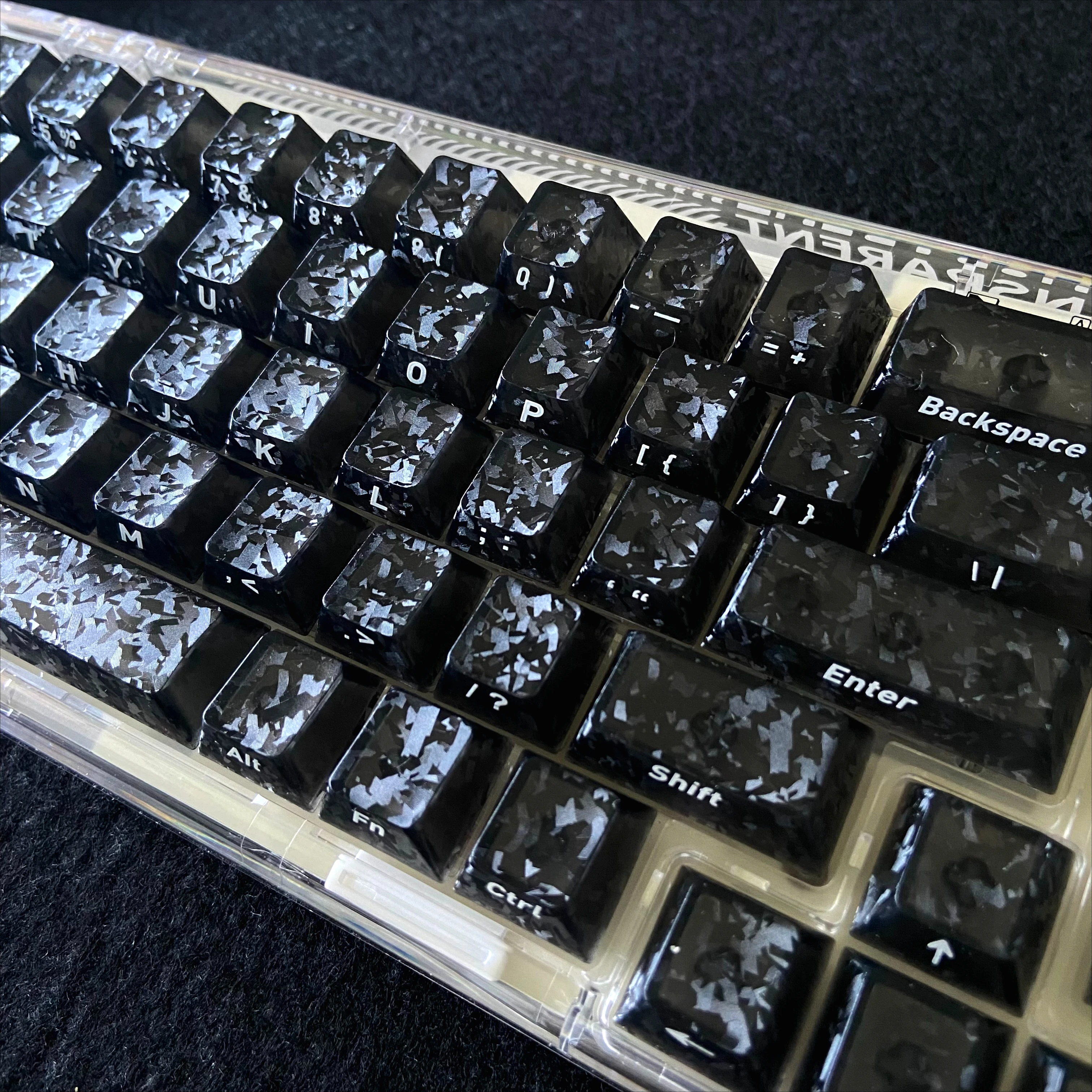 Black PBT Key Caps Imitation Carbon Fiber Side Printed Pink White Ice Transparent Keycap for Mechanical Keyboard 68 75 87 95 108