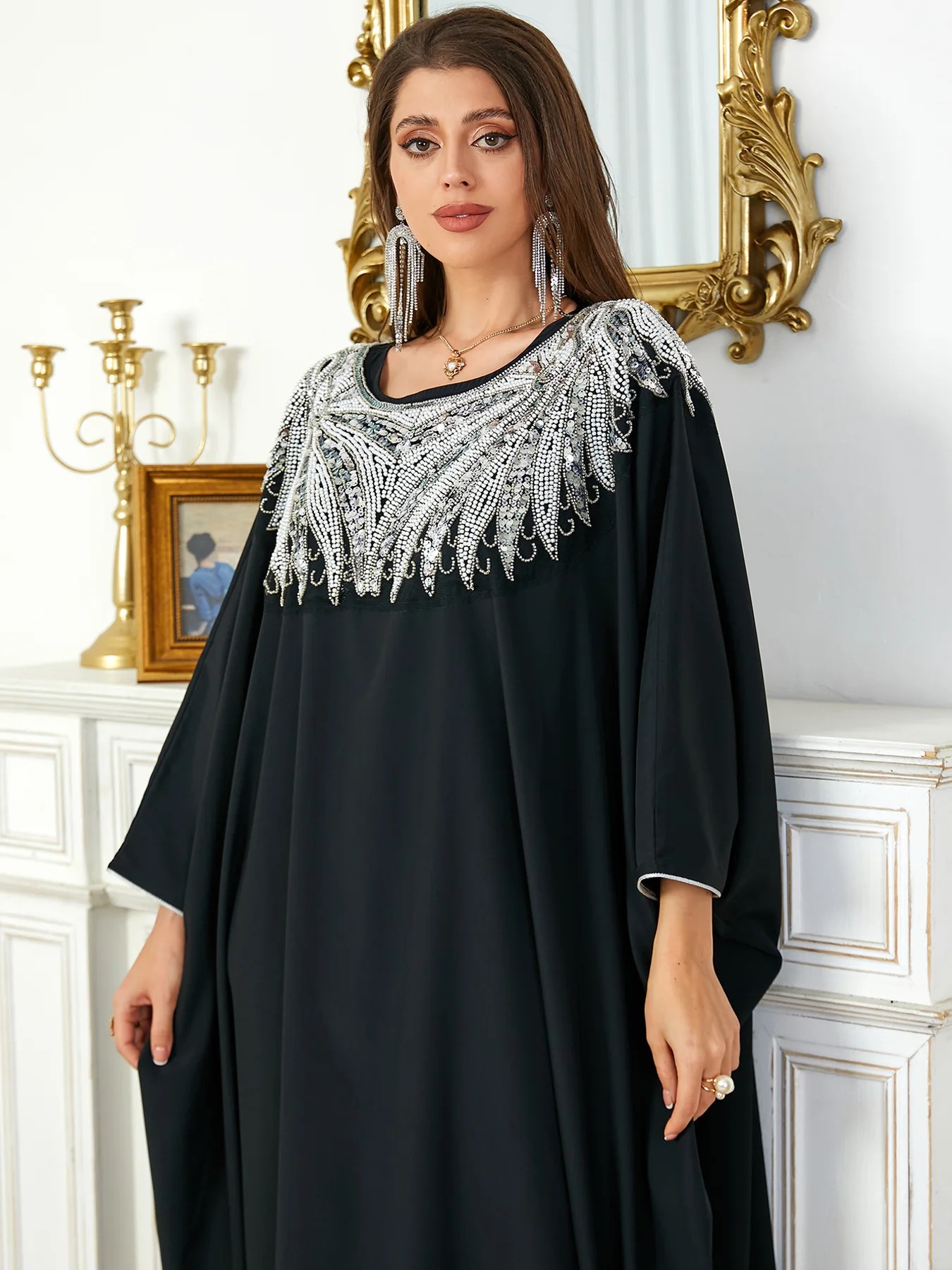 

Abaya For Women Beading Sequins Bat Sleeve Kimono Dress Morocco Kaftan Dubai Luxury Dresses For Eid Dubai Turkey Dressing Gowns