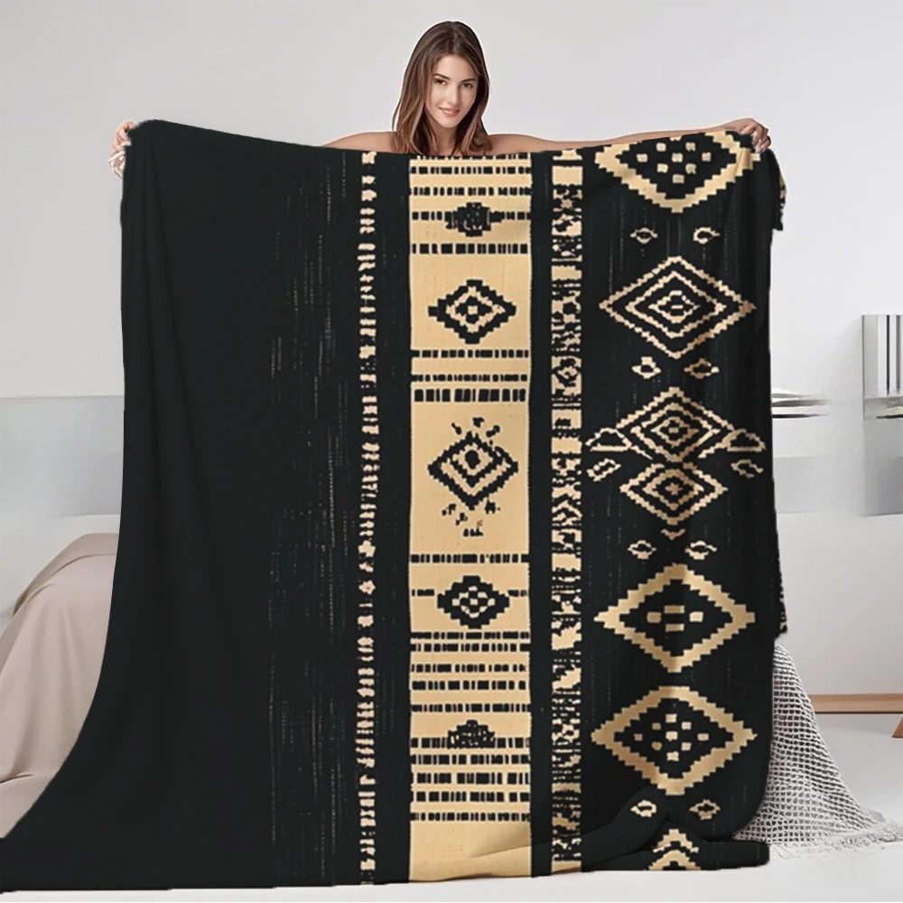 

Everyday Use Flannel Cozy Blanket Traditional Geometric Tribal Pattern European Classical Hotel-style Cover Throw