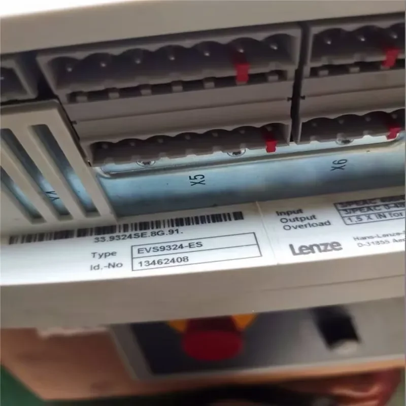 Lenze EVS9324-ES Servo Driver 100W IP20 Motor Controller Germany Made