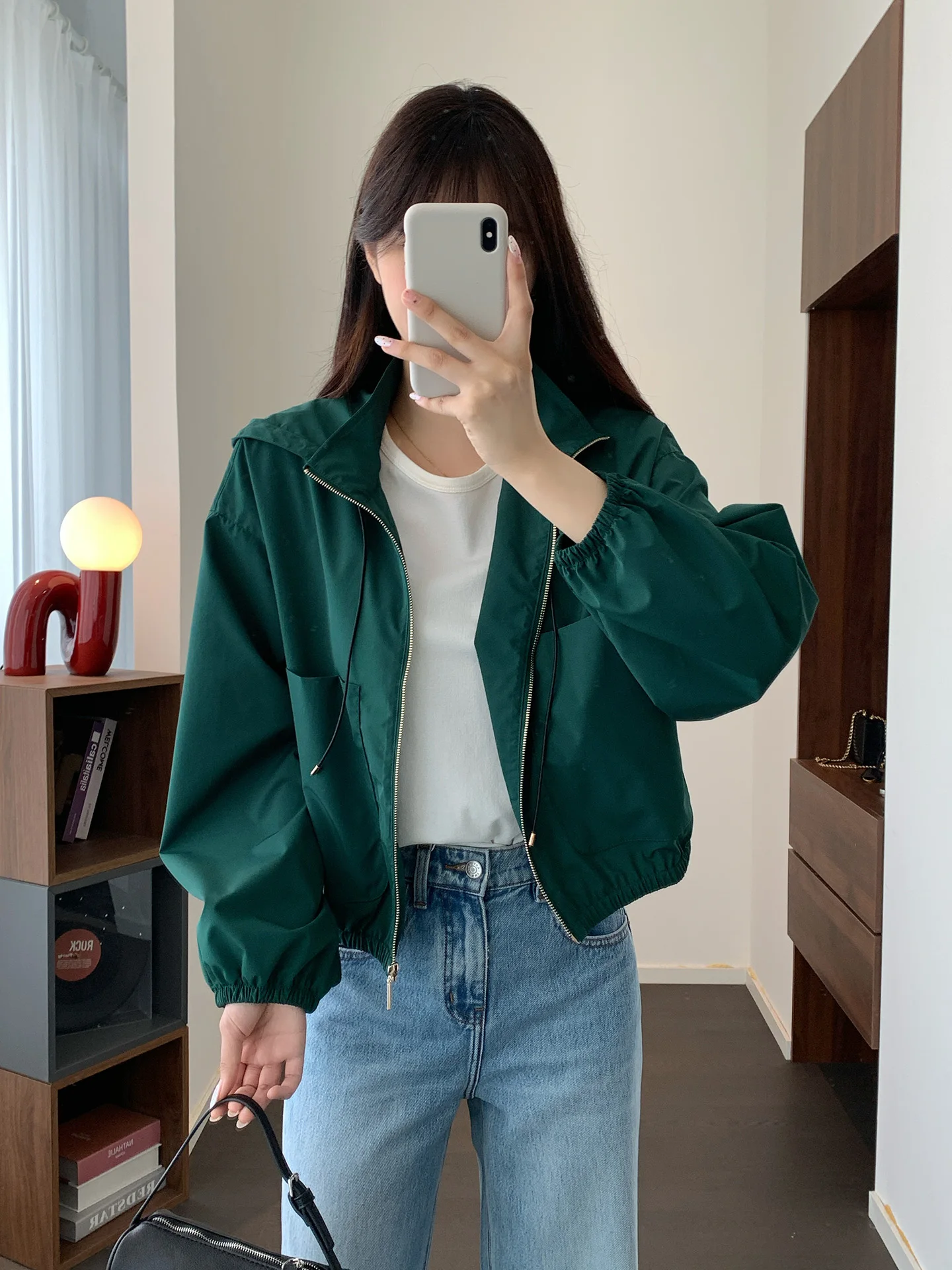 

Lightweight Breathable Outdoor Workwear Style Hooded Stand Collar Loose Fit Short Jacket Coat for Small Stature Friendly
