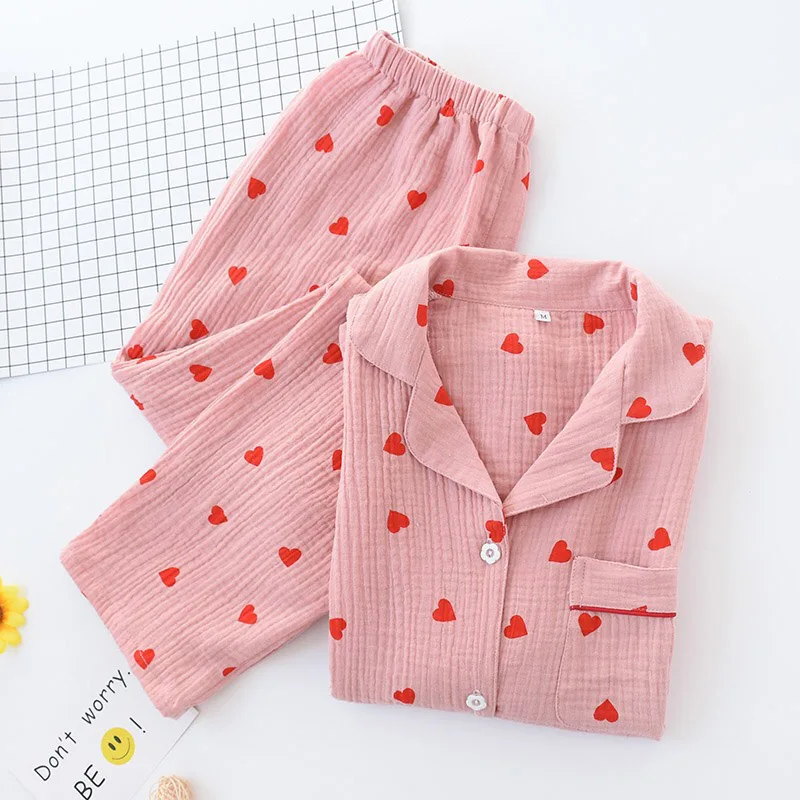 Conjunto de pijamas con estampado de corazón para mujer, ropa de casa de algodón crepé, doble capa, gasa, cuello vuelto, pantalones de manga larga,