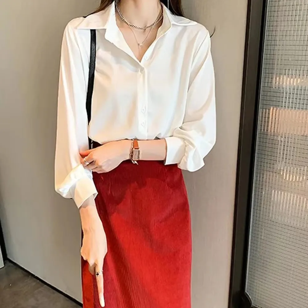 เสื้อชีฟองลำลองสไตล์สปริง/ออทัมน์ เสื้อเชิ้ตสีขาวสำหรับผู้หญิงทำงาน แฟชั่นเสื้อแขนยาวทรงหลวมสีพื้นสำหรับผู้หญิง