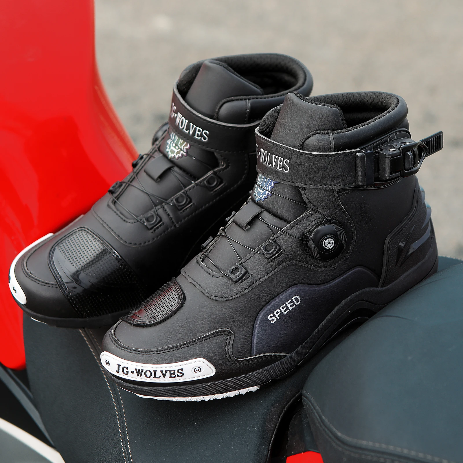 

Men's Motorcycle Boots, High-Top Microfiber Leather Shoes, Women's Motorcycle Shoes, Wear-Resistant Rubber Soles, Outstanding Grip and Ankle Support, Suitable for Cross-Country Enthusiasts, Track Motorcycle Shoes, Men's and Women's Motorcycle Shoes, High-