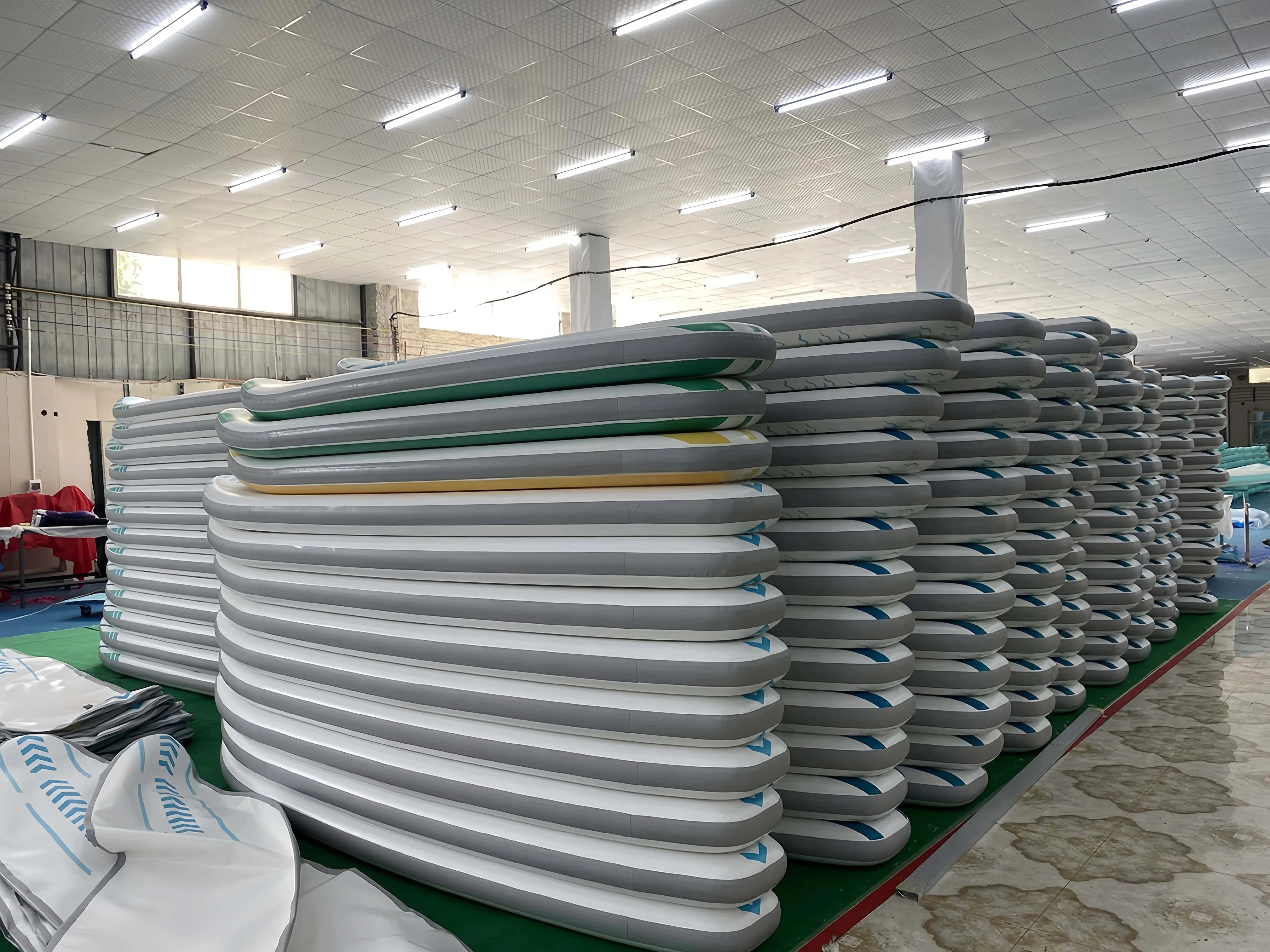 Planche de surf gonflable en PVC, planche à pagaie pour ski aquatique, avec corde de pied, pour l'extérieur, 3.2m, 10.6 pieds