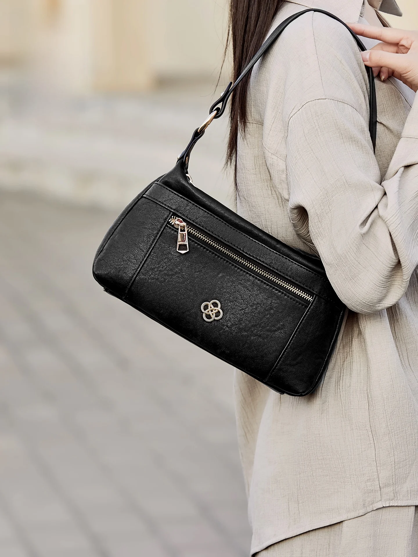 sac-bandouliere-femme-grande-capacite-tendance-sac-a-l'epaule-multi-compartiments-zippe-sac-hobo-decontracte-pour-le-quotidien