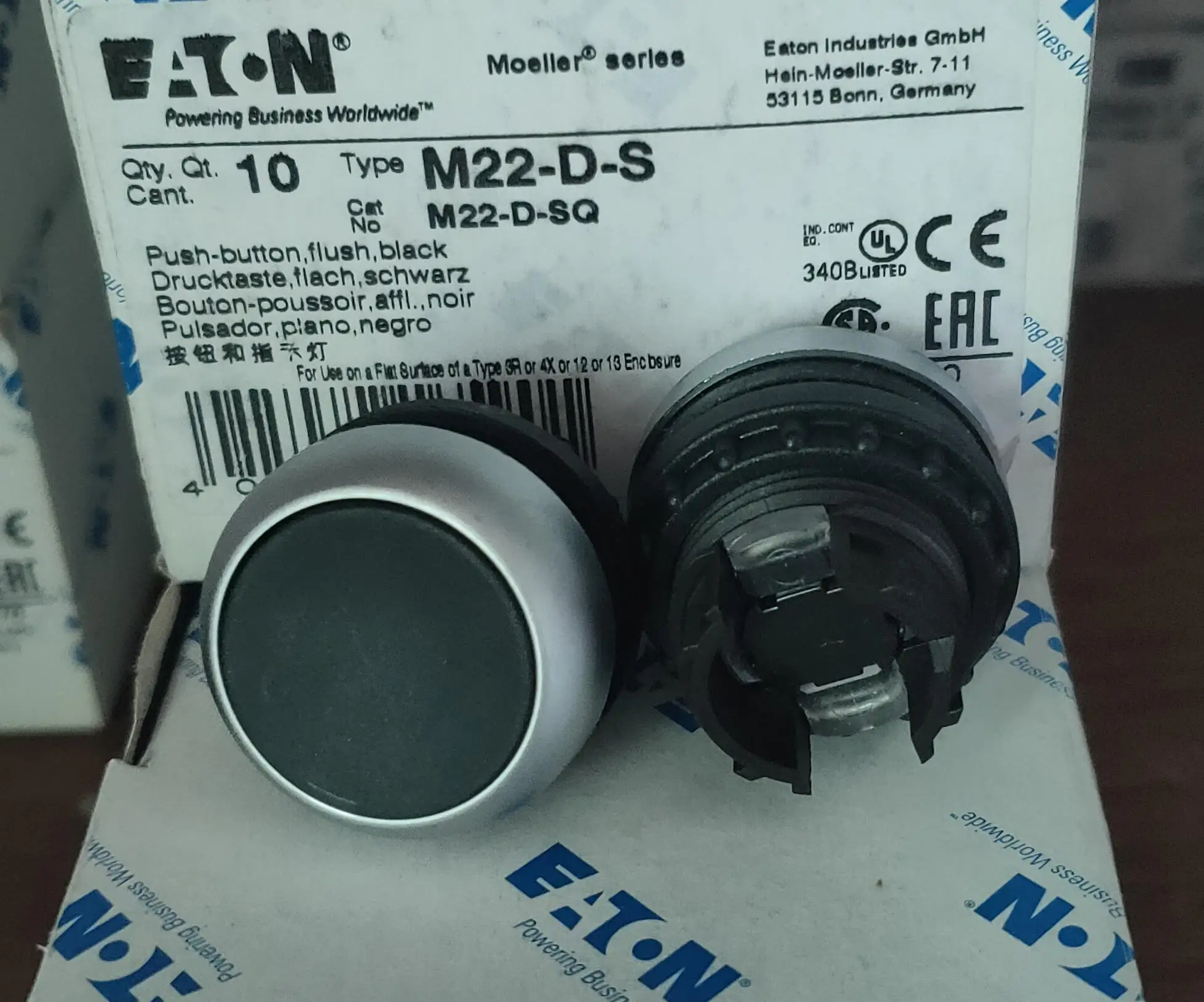 1Set EATON metal self-reset switch button head key M22-DG RYWSB imported  M22-K10 M22-KC10 M22-K01 M22-KC01