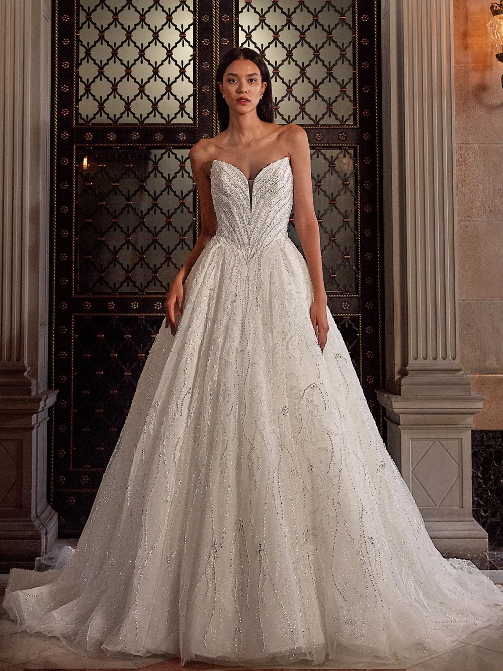 

Sexy Thin-Strap Wedding Dresses Romantic Sleeveless Bridal Gowns Elegant A-Line Floor-Length Wedding Gowns Vestidos De Novia