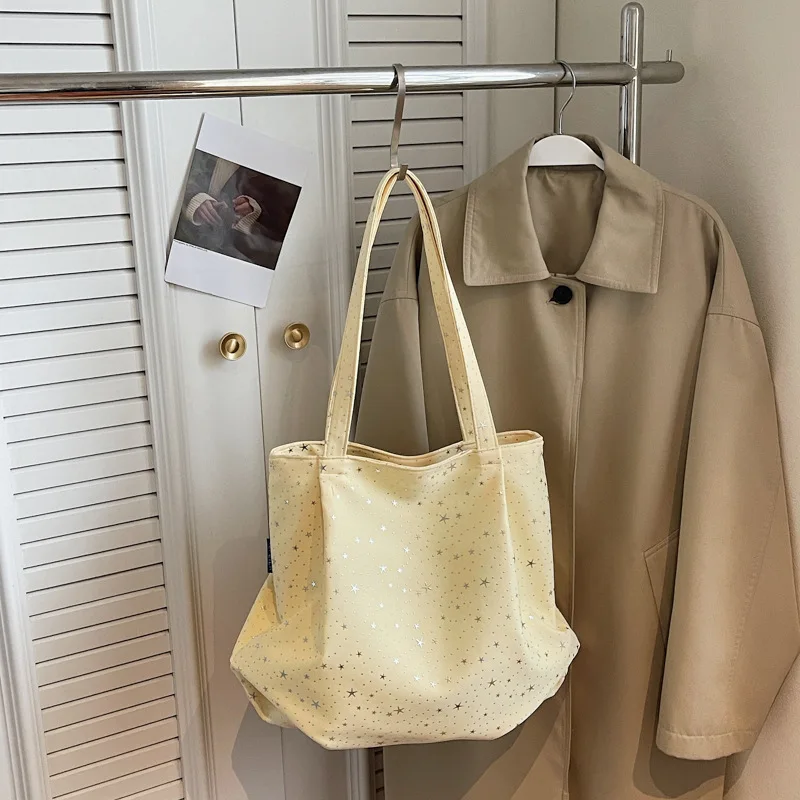 

New Korean Style Folded Shoulder Bag Macaron Color Star Casual and Minimalist Tote Bag Fashionable and Versatile Commuting Bag