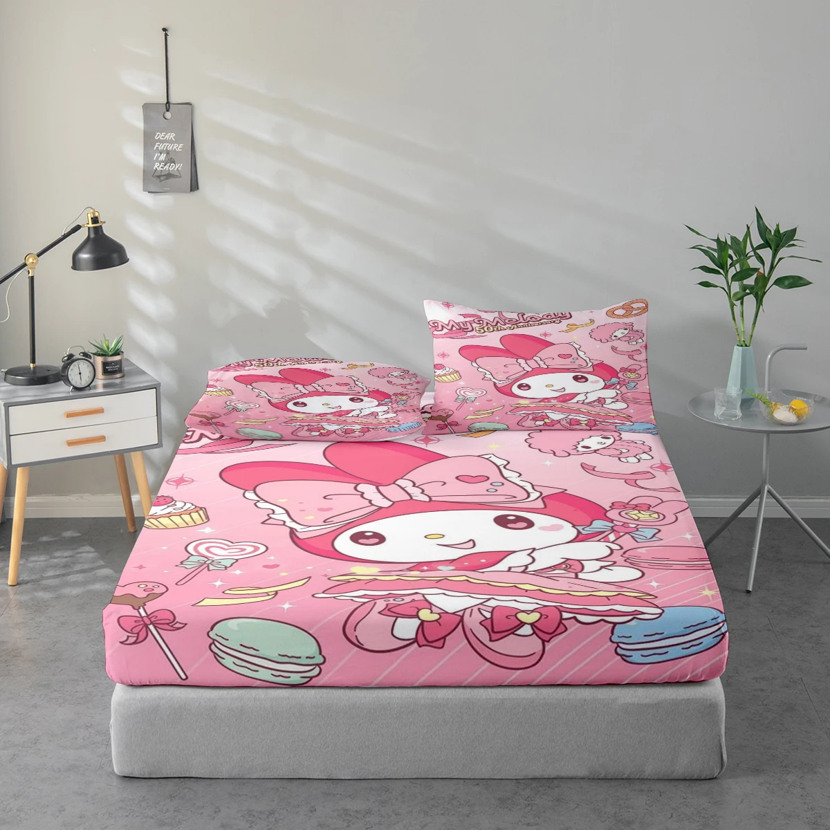 

3-Piece High-Definition Digital Print Bed Sheet Set My Melody 50Th Anniversary Large Floral Print Bed Sheet Set, Includes 1 Fitted Sheet + 1/2 Pillowcase, Suitable for Bedroom, Guest Room, Home Decoration, Polyester Fiber Fitted Sheet + Pillowcase, Ultra-