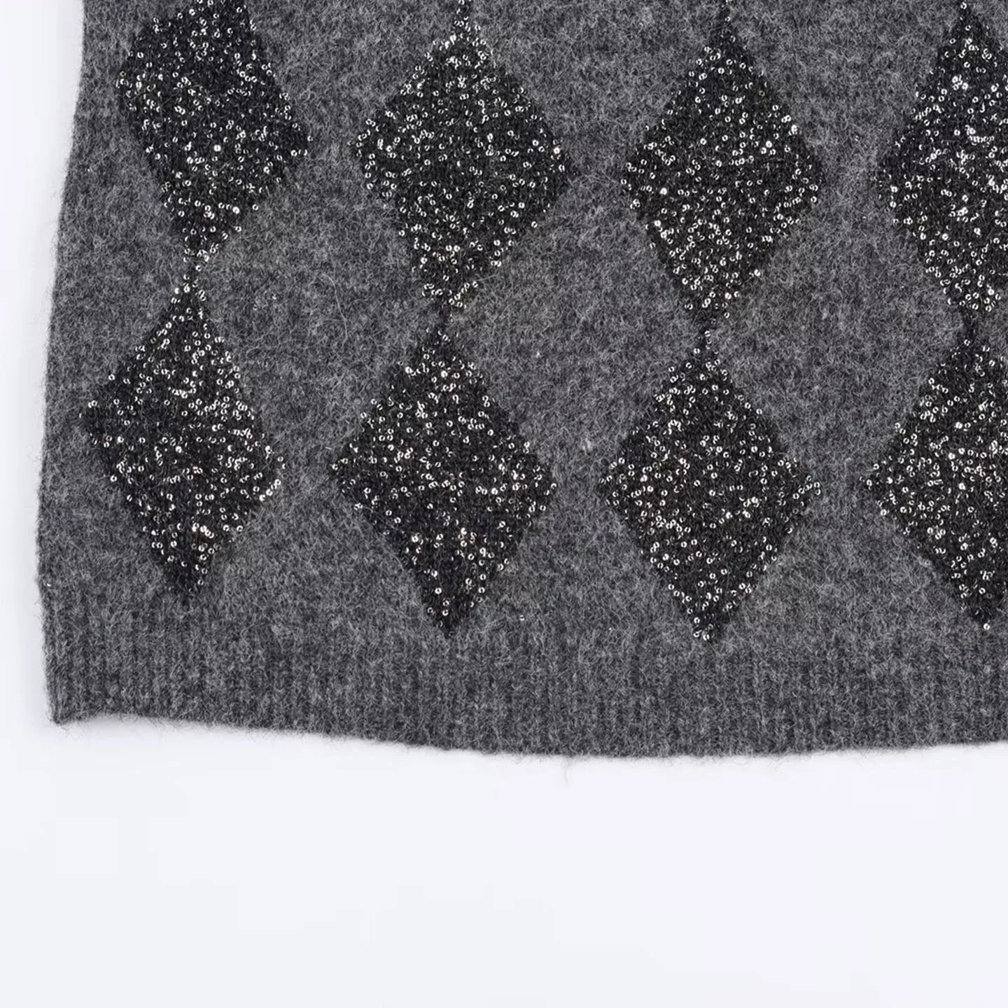 سترة نسائية محبوكة جديدة لخريف 2025، مناسبة للعمل، بنمط ماسي لامع، متعددة الاستخدامات وعصرية وذات طابع شخصي #1