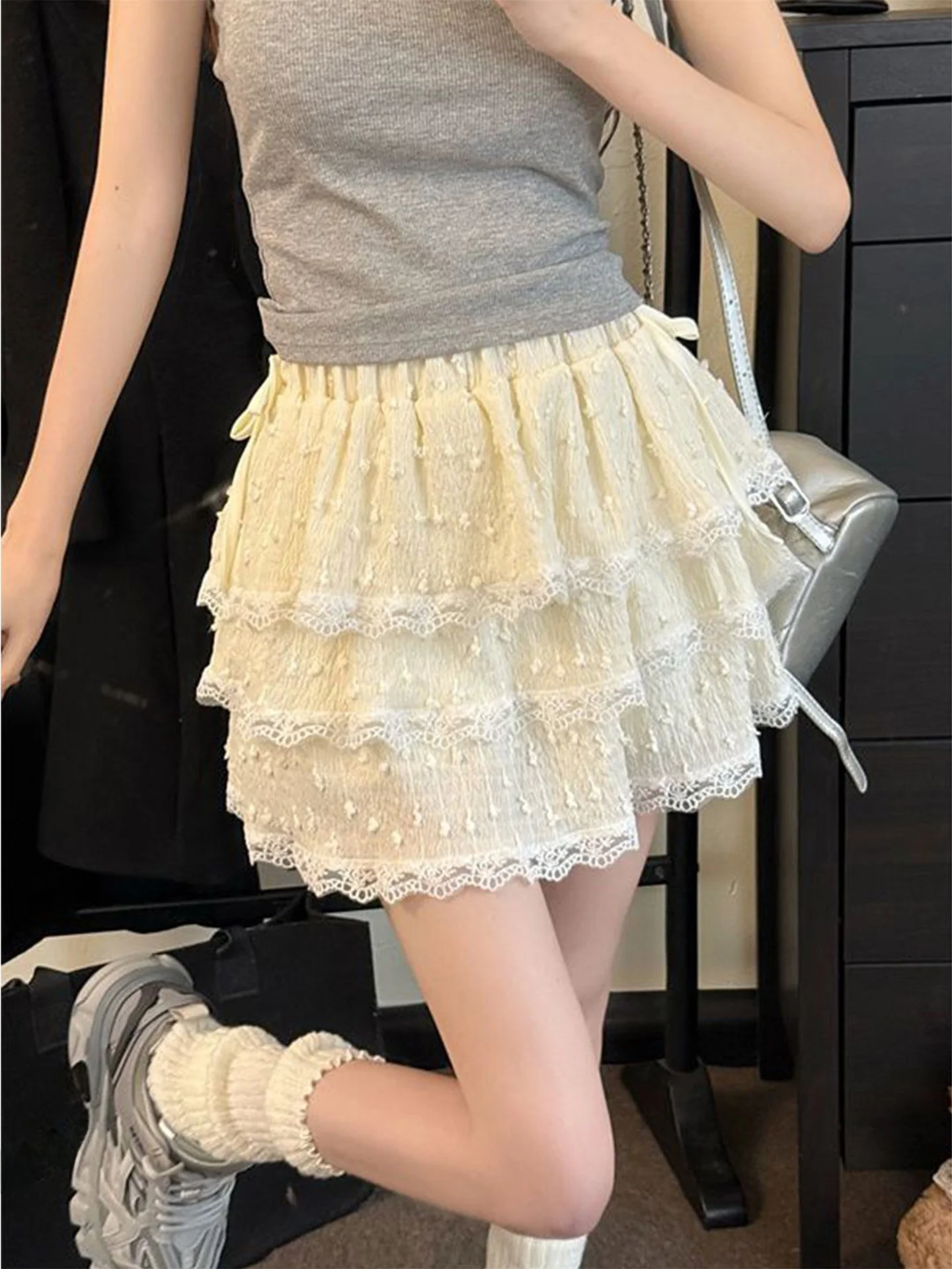 Sweet And Spicy Yellow Puffy Half Skirt Women's Spring Summer Design Beautiful Lace   Cake Skirt High Waist A-Line